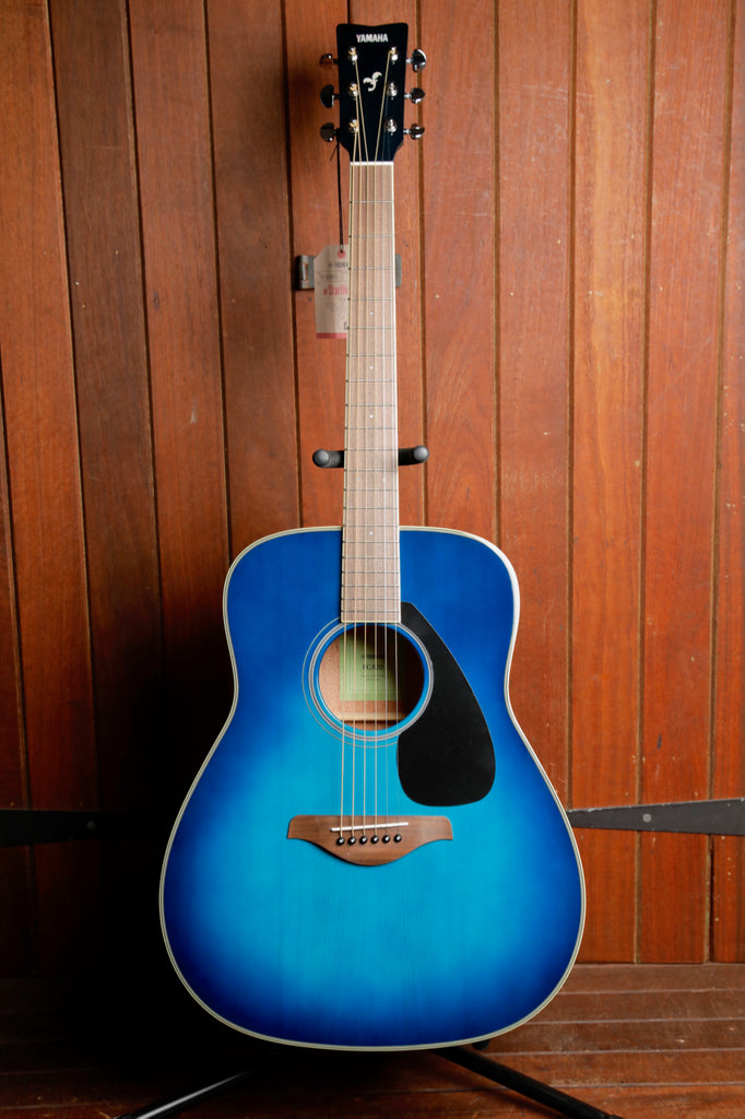 Yamaha FG820 Dreadnought Sunset Blue Acoustic Guitar