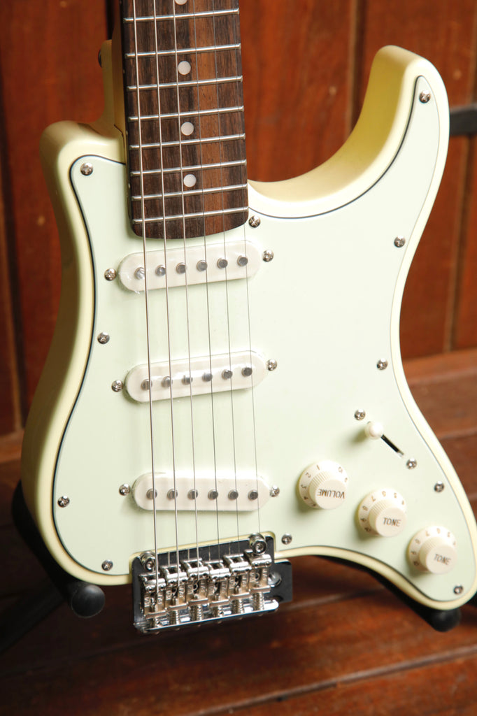 Traveler Guitar Travelcaster Deluxe Olympic White Electric Guitar Pre-Owned