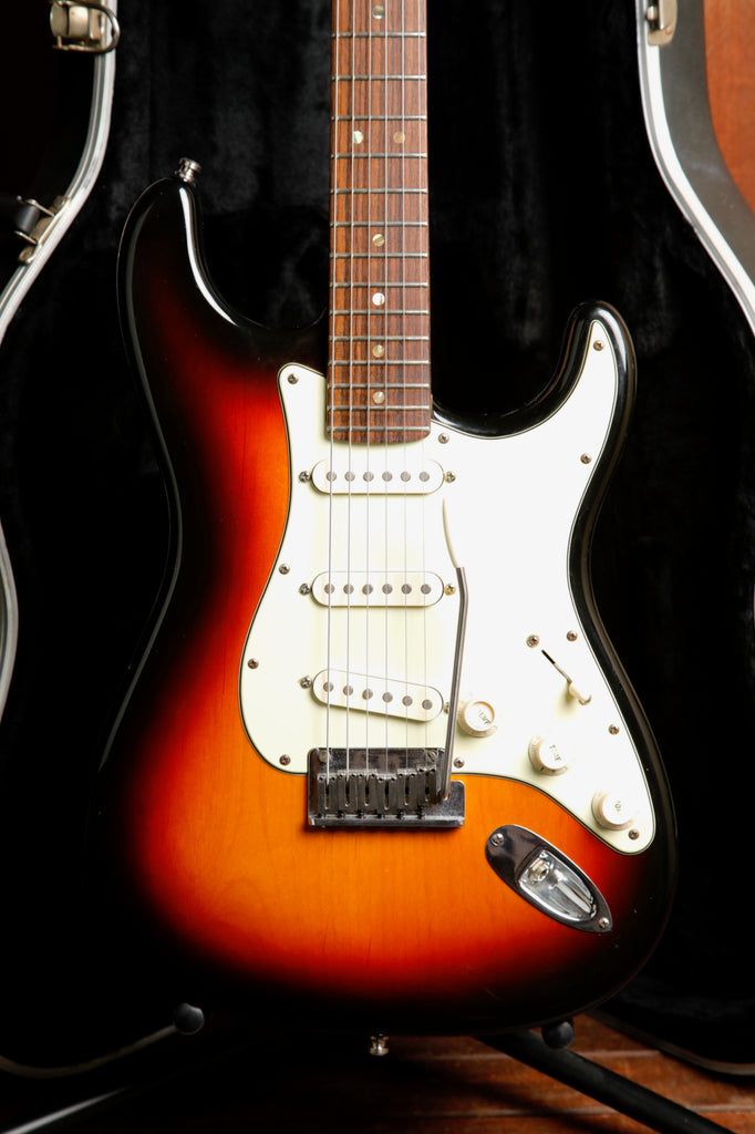 Fender American Deluxe Stratocaster 3-Colour Sunburst Electric Guitar 2006 Pre-Owned