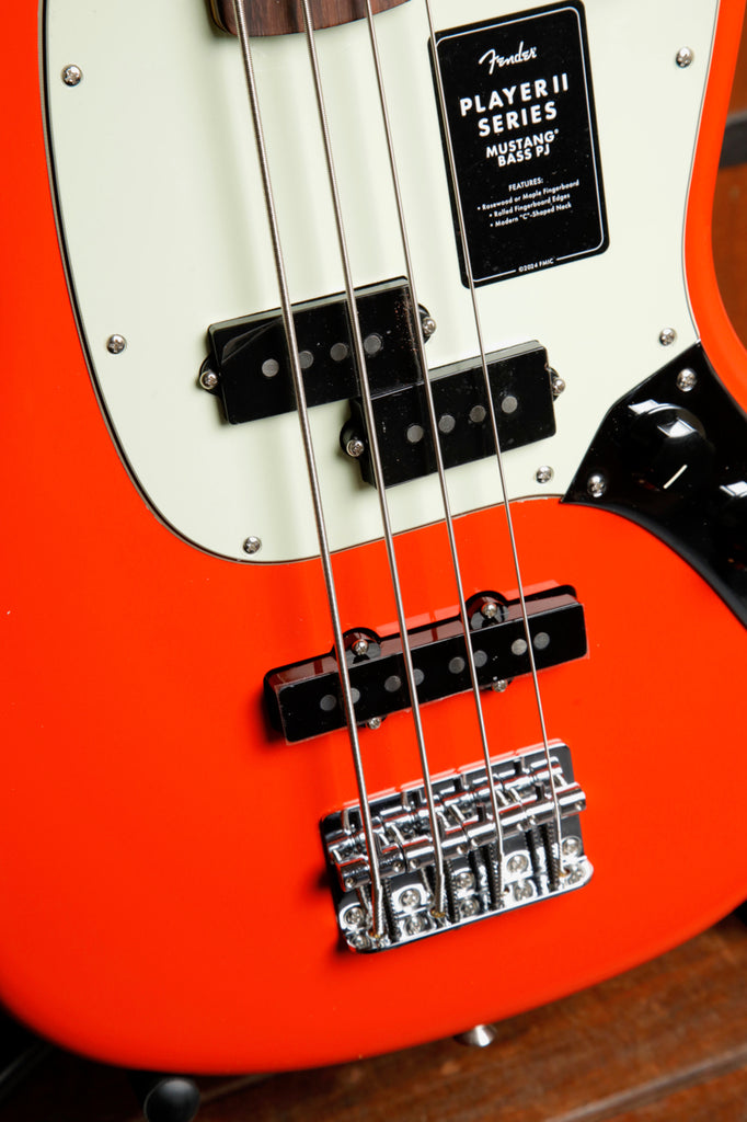 Fender Player II Mustang Bass Rallye Orange