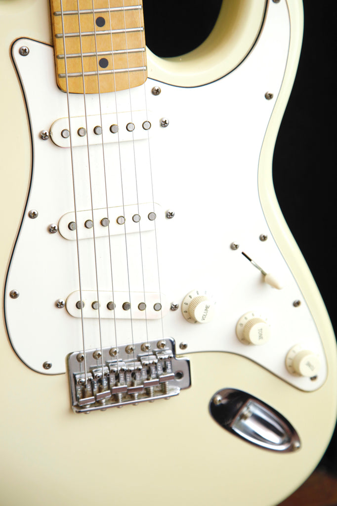 Squier II Standard Stratocaster Olympic White Electric Guitar Made in Korea 1991 Pre-Owned