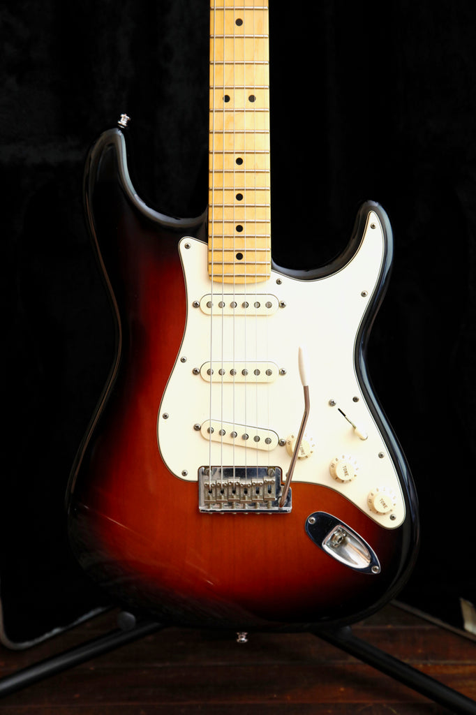 Fender American Standard Stratocaster Sunburst Electric Guitar 2012 Pre-Owned