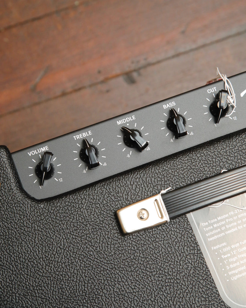 Fender Tone Master FR-212 1000-Watt Powered Speaker