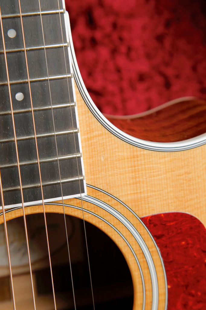 Taylor 414ce Grand Auditorium Acoustic-Electric Guitar 2017 Pre-Owned