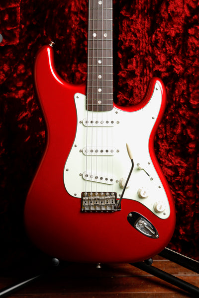 Fender American Original '60s Stratocaster Candy Apple Red Electric Guitar Pre-Owned