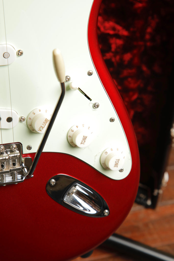 Fender American Original '60s Stratocaster Candy Apple Red Electric Guitar Pre-Owned