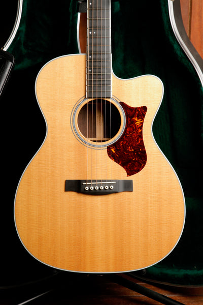 Martin Performing Artist OMCPA3 Acoustic-Electric Guitar 2011 Pre-Owned