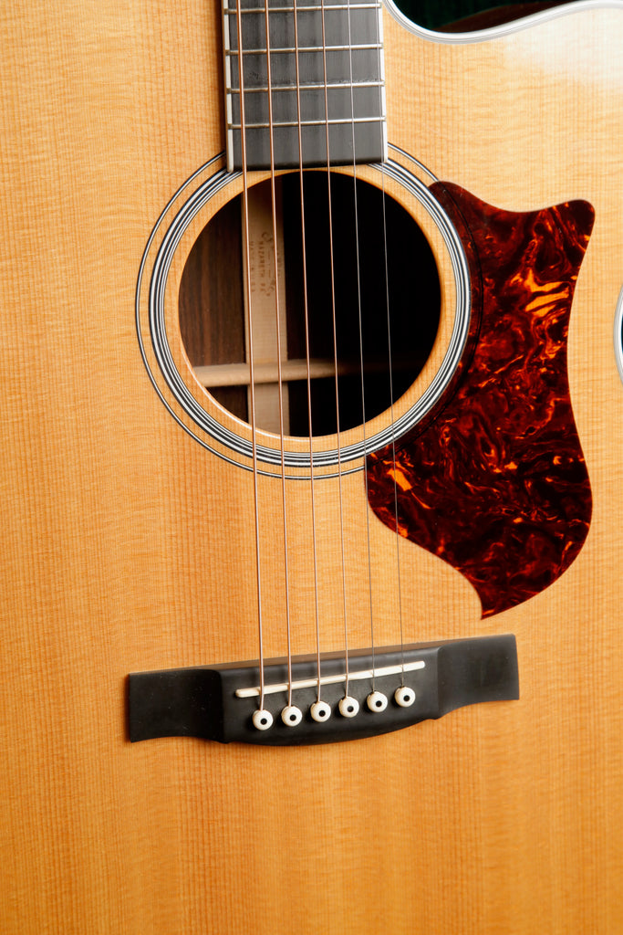 Martin Performing Artist OMCPA3 Acoustic-Electric Guitar 2011 Pre-Owned