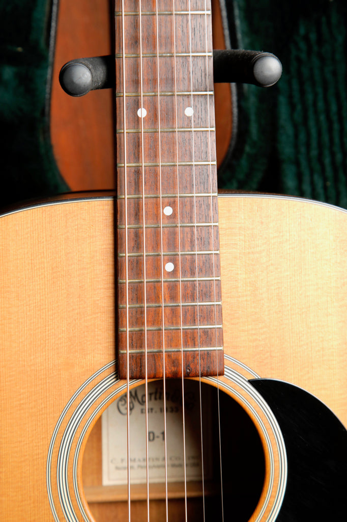 Martin D-1 Acoustic Guitar Made In USA 2009 Pre-Owned