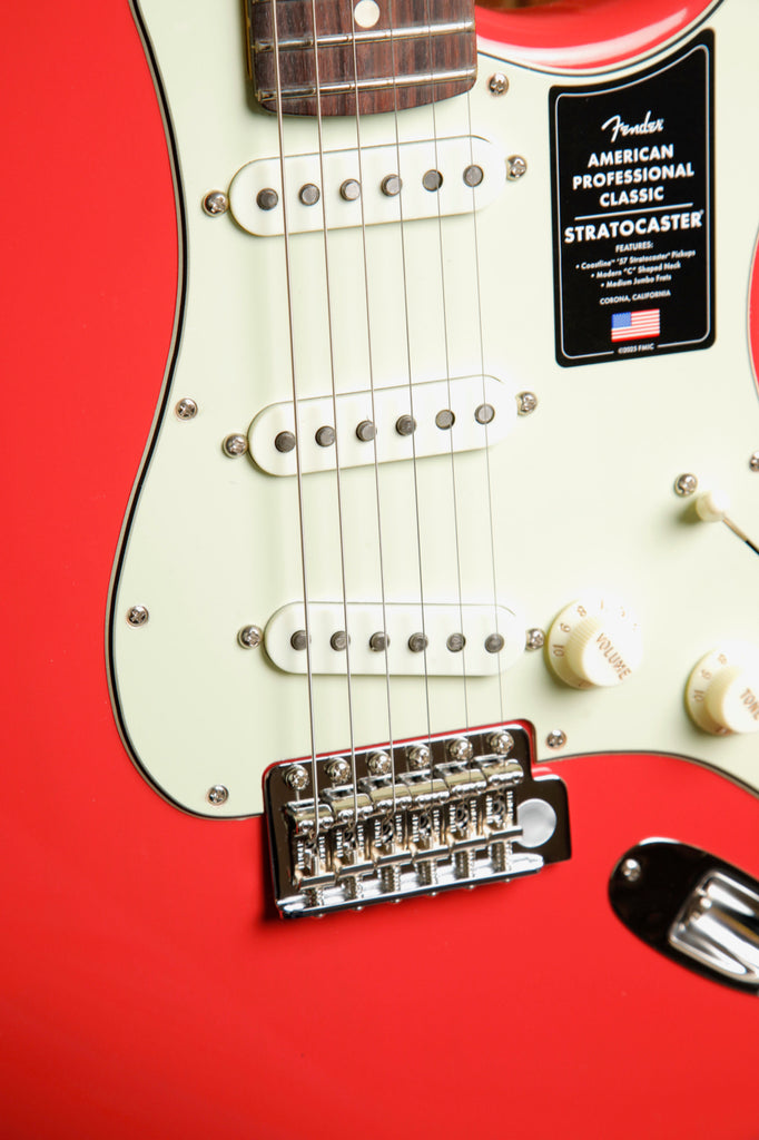 Fender American Professional Classic Stratocaster Faded Dakota Red Electric Guitar