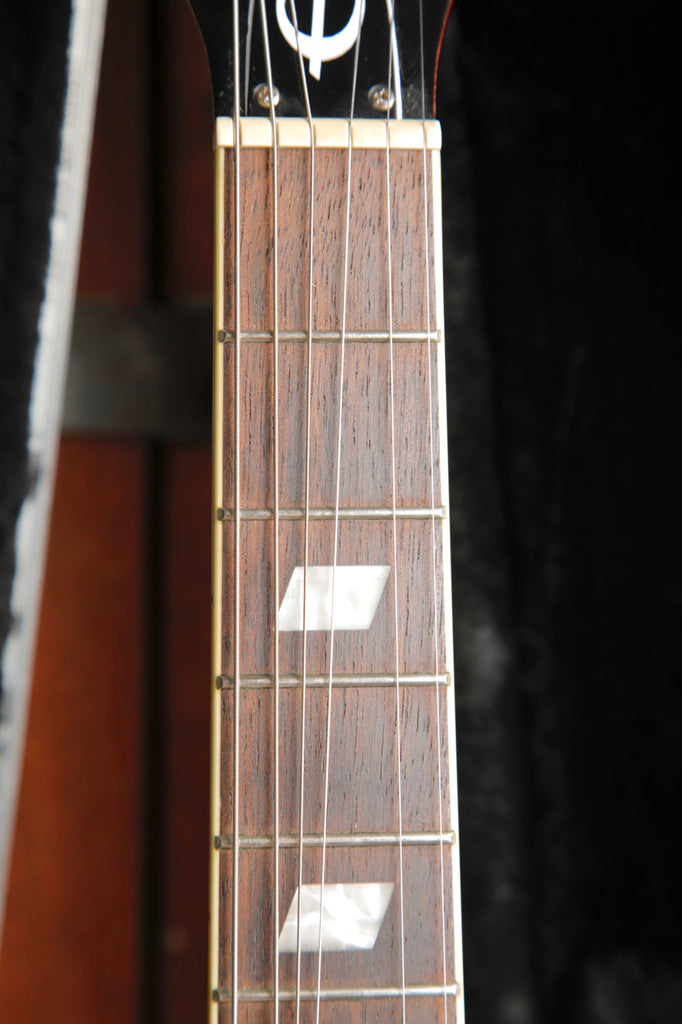 Epiphone Riviera Semi-Hollow Electric Guitar Sparkling Burgundy Pre-Owned