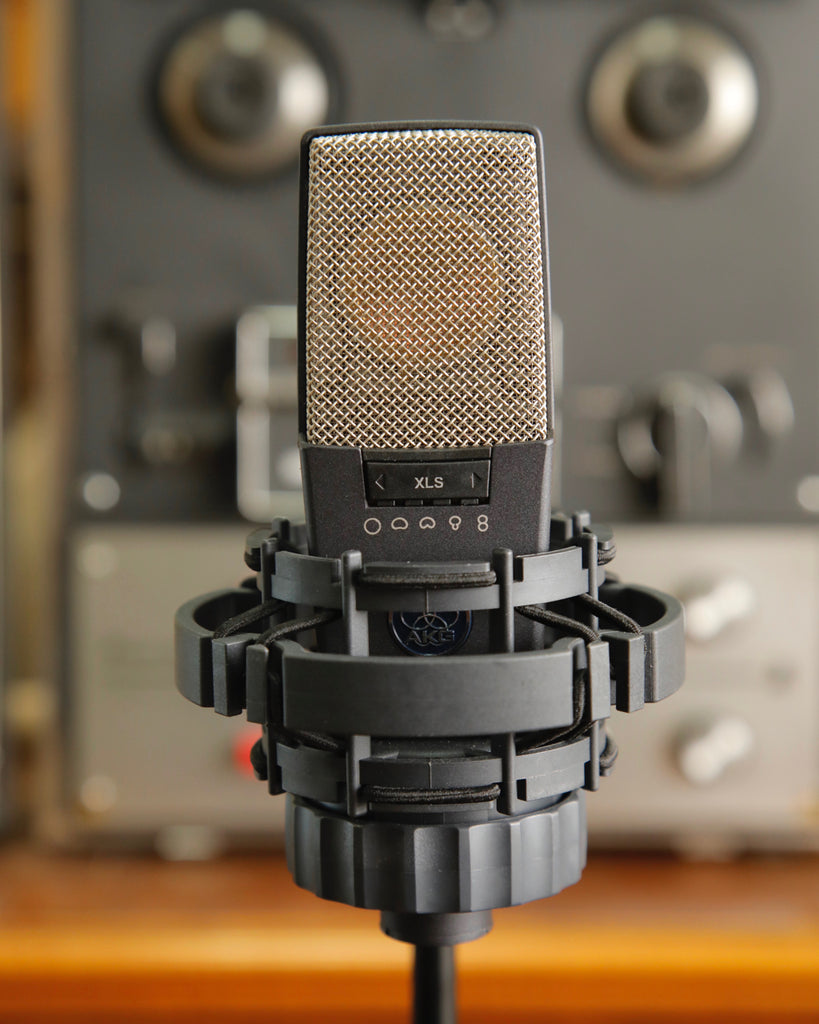 AKG C414 XLS Reference Multi-Pattern Condenser Microphone Pre-Owned