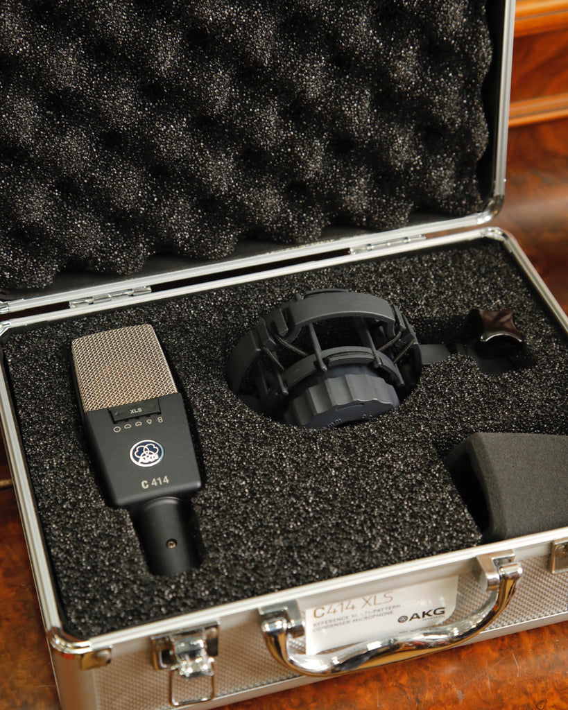 AKG C414 XLS Reference Multi-Pattern Condenser Microphone Pre-Owned
