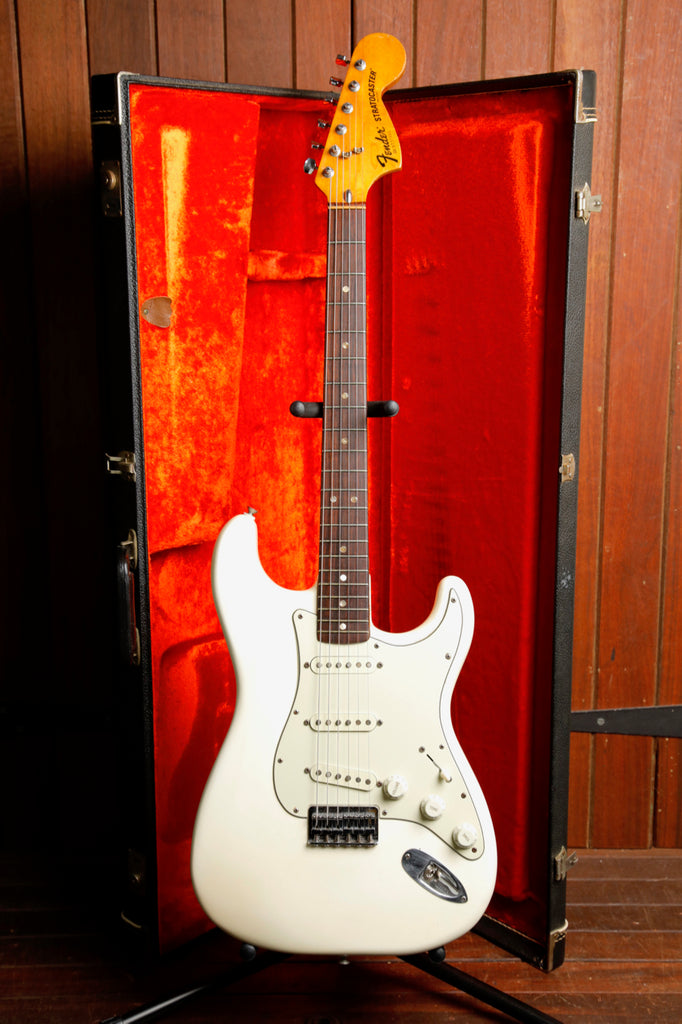 Fender Stratocaster Olympic White Vintage Electric Guitar 1977 Pre-Owned