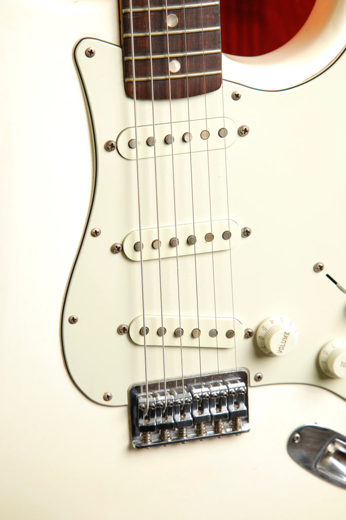 Fender Stratocaster Olympic White Vintage Electric Guitar 1977 Pre-Owned
