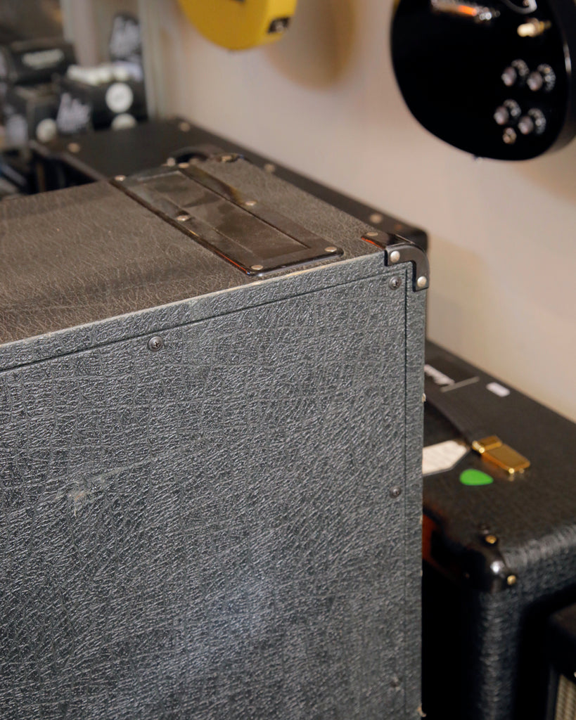 Marshall 1960 Classic 4x12" Speaker Cabinet Pre-Owned