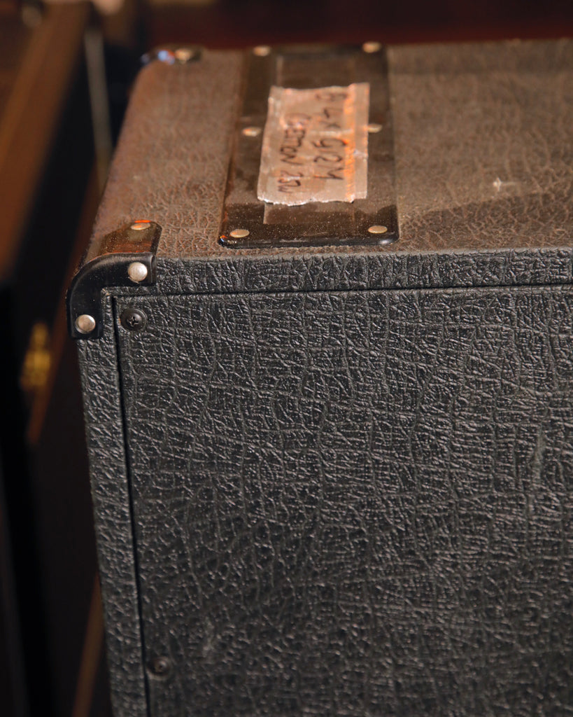 Marshall 1960 Classic 4x12" Speaker Cabinet Pre-Owned