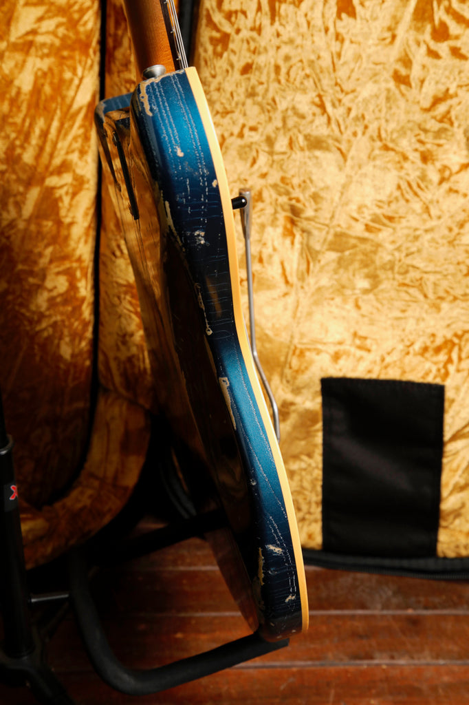 Novo Miris J Custom Lake Como Blue Electric Guitar