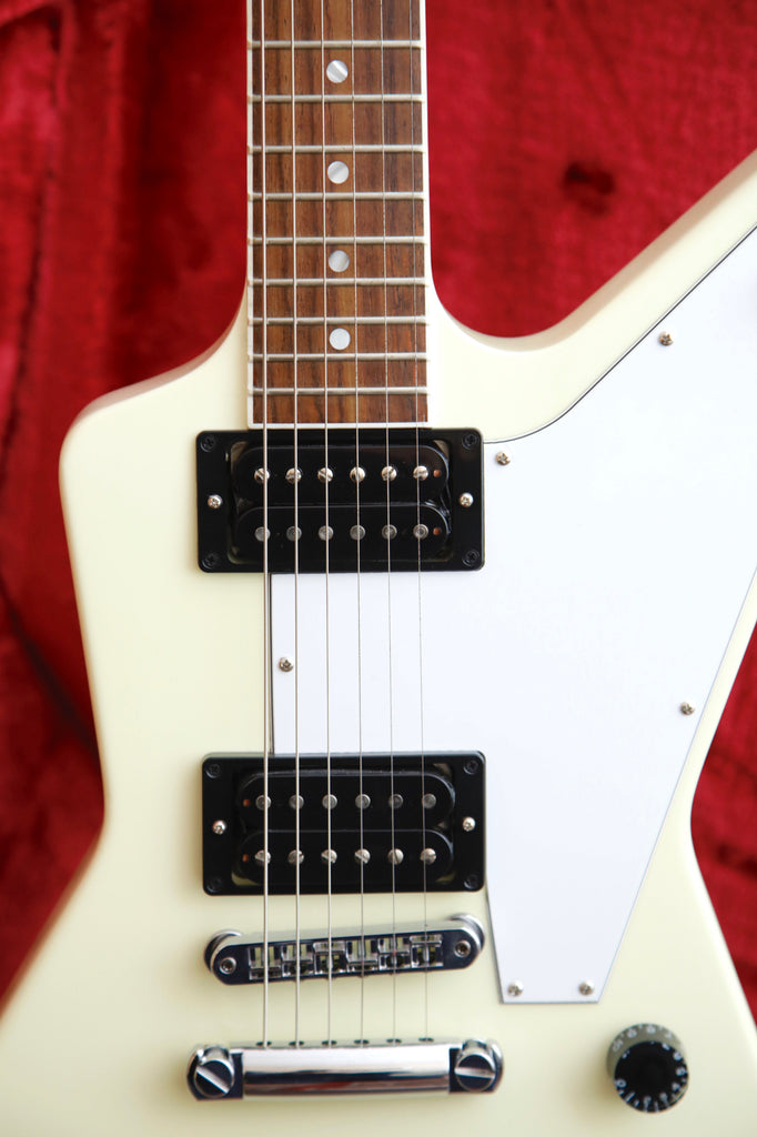 Gibson 70s Explorer Classic White Electric Guitar