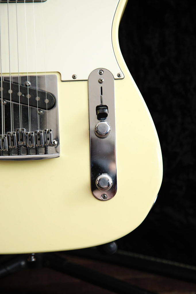 Fender Custom Shop Custom Classic Telecaster Vintage White Electric Guitar 2009