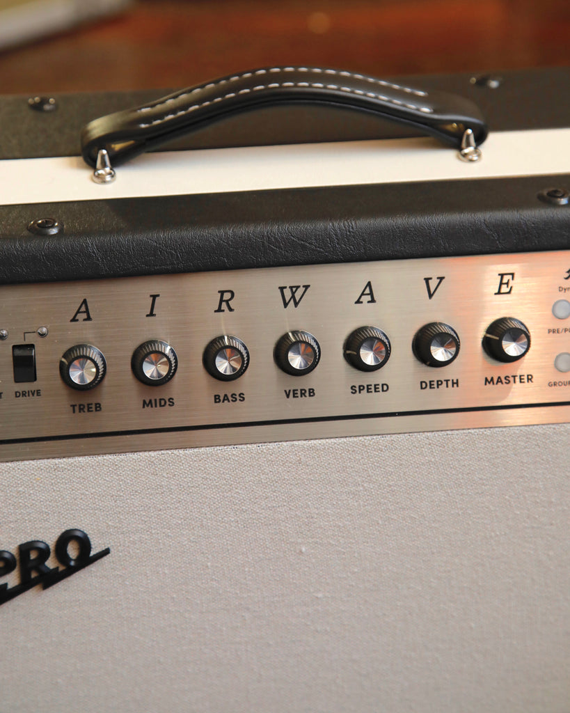 Supro Airwave 25-Watt 1x12" Valve Guitar Amplifier