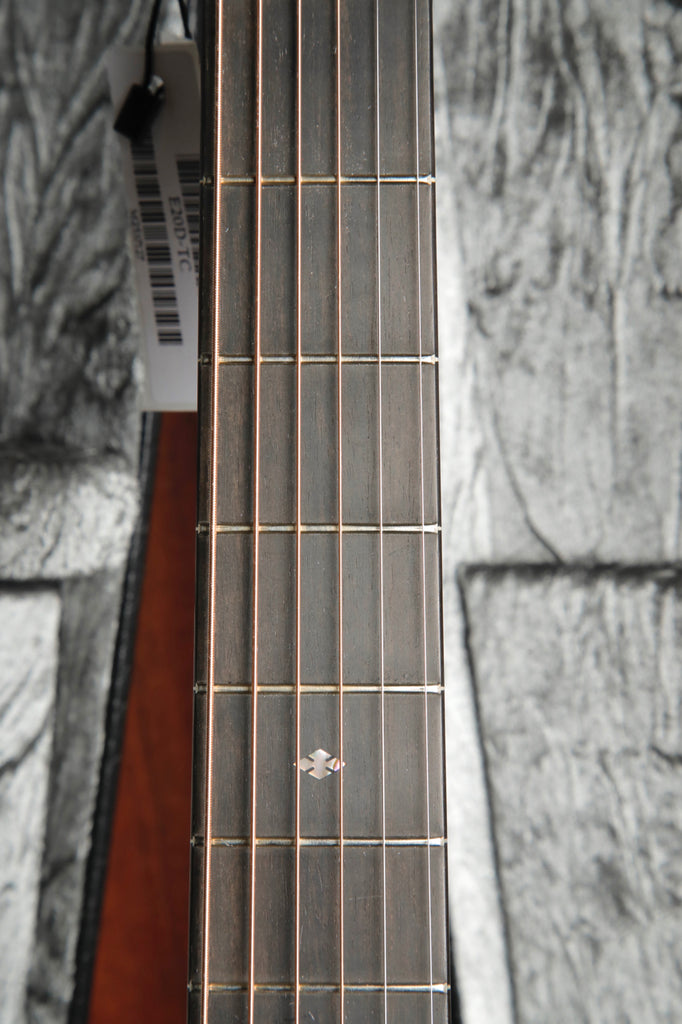 Eastman E20D-TC Dreadnought Acoustic Guitar