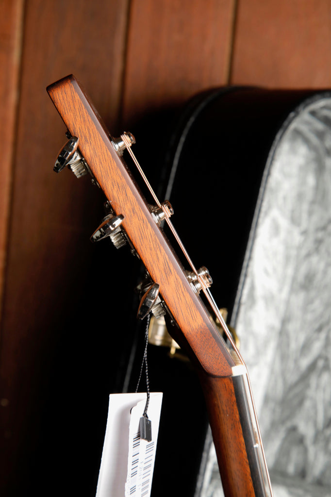 Eastman E20D-TC Dreadnought Acoustic Guitar