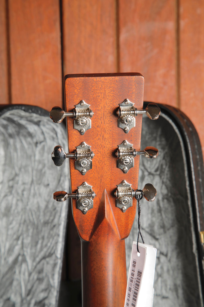 Eastman E20D-TC Dreadnought Acoustic Guitar