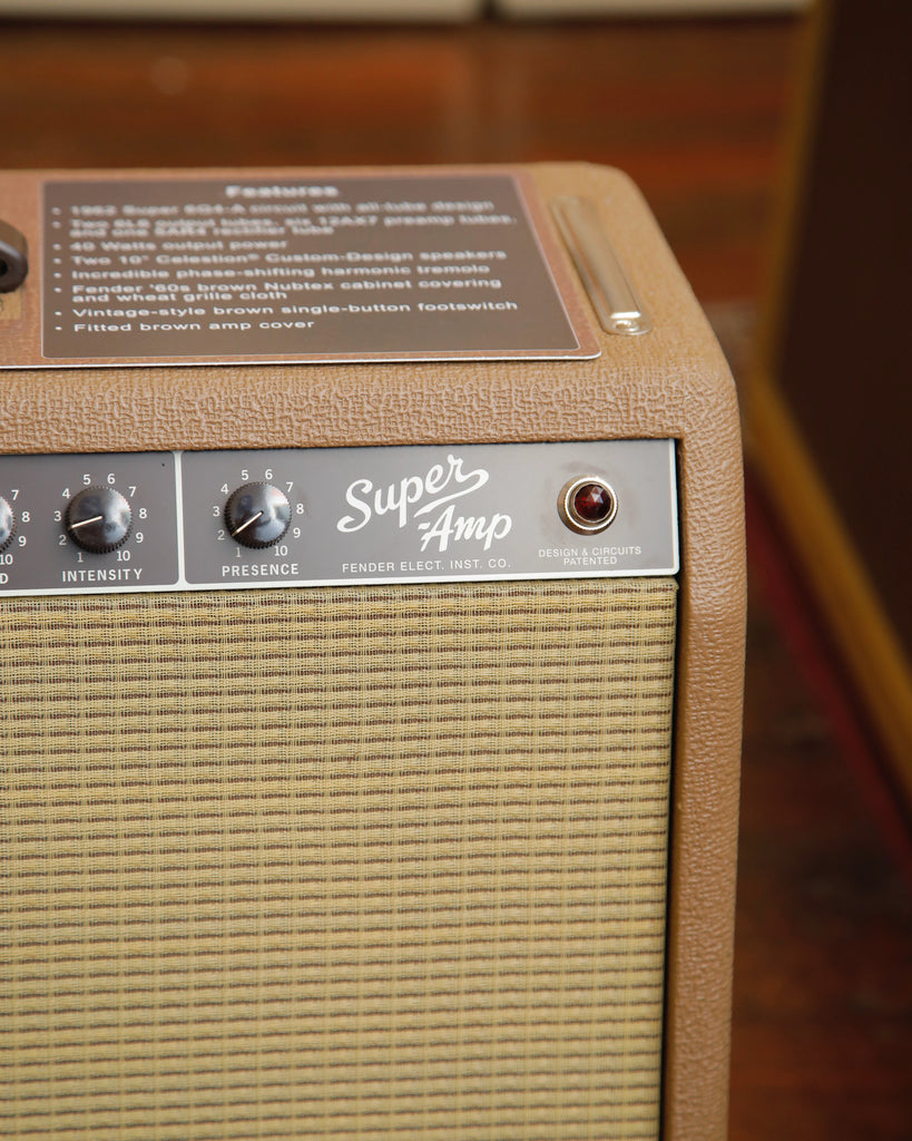 Fender '62 Super Amp 2x10" 40-Watt Valve Guitar Amplifier Combo