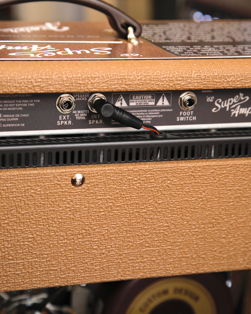 Fender '62 Super Amp 2x10" 40-Watt Valve Guitar Amplifier Combo