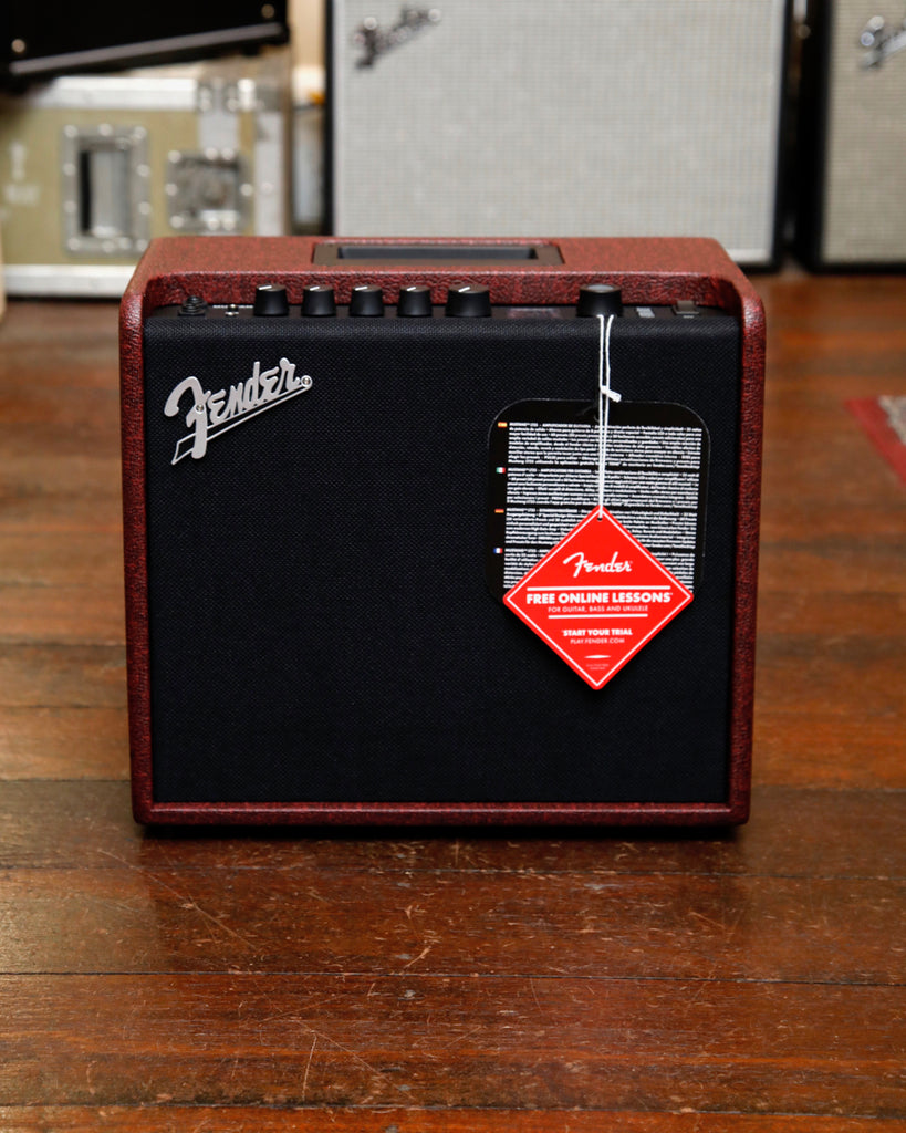 Fender Mustang LT25 Wine Red FSR Guitar Combo Amplifier