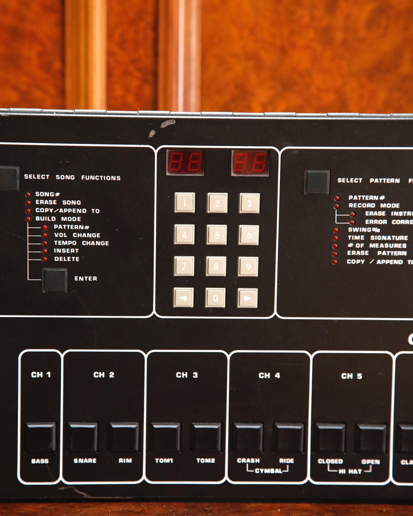 Sequential Circuits Drumtraks 12-Voice Drum Machine Vintage Pre-Owned