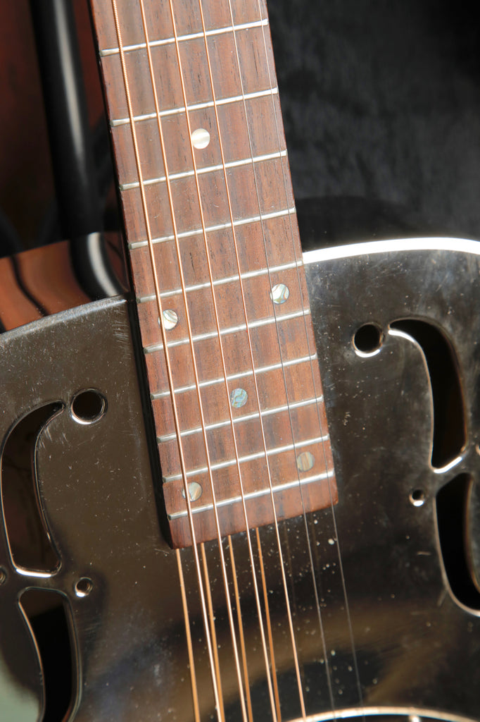 Johnson JM-998 Metal Body Single Cone Resonator Guitar Pre-Owned