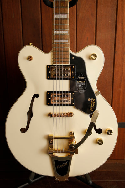 Gretsch G2622TG Streamliner Center Block Double-Cut with Bigsby Vintage White Limited Edition