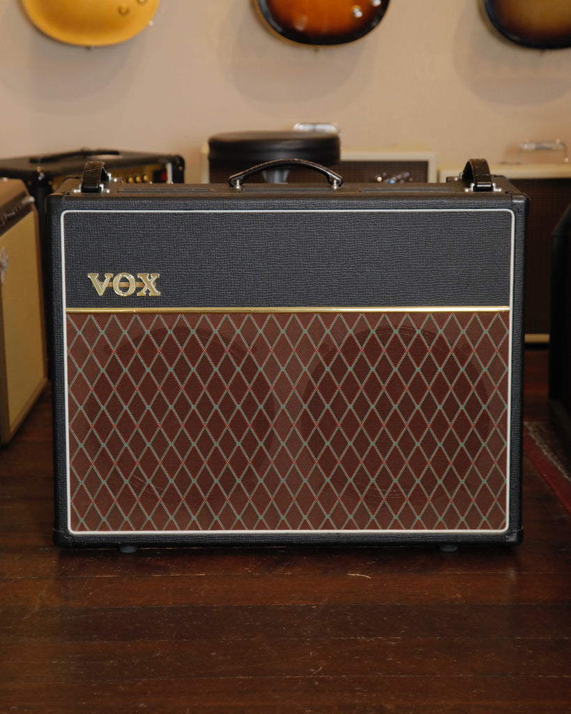 Vox AC30C2 30-Watt 2x12" Valve Combo Guitar Amplifier Pre-Owned