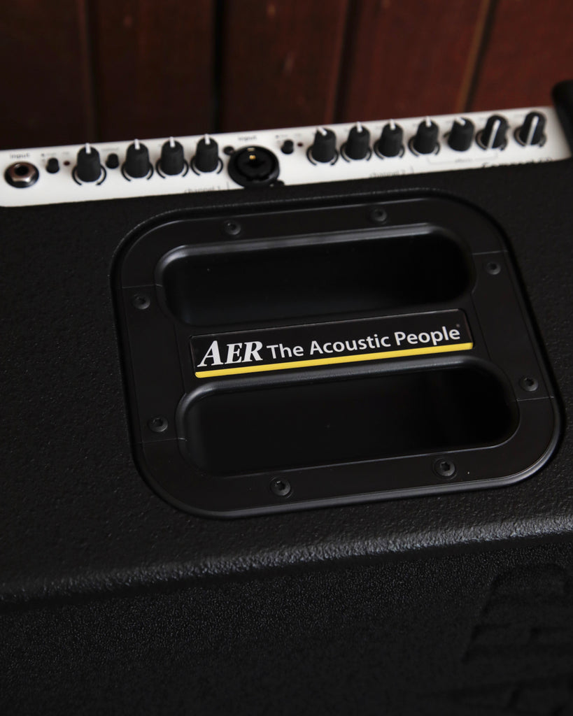 AER Compact 60/4 Acoustic Guitar Amplifier