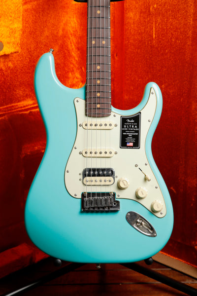 Fender American Ultra Luxe Vintage '60s Stratocaster HSS Sea Foam Green