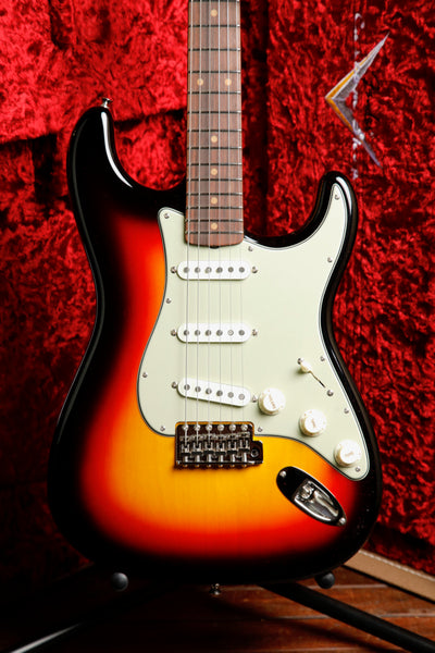 Fender Custom Shop 1960 Stratocaster NOS 3-Tone Sunburst