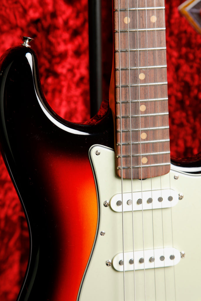 Fender Custom Shop 1960 Stratocaster NOS 3-Tone Sunburst