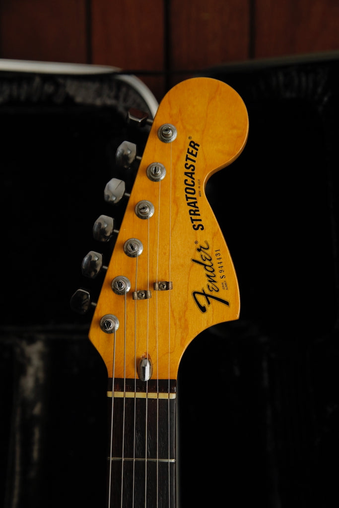 Fender International Series Stratocaster Arctic White 1981 Vintage Guitar Pre-Owned