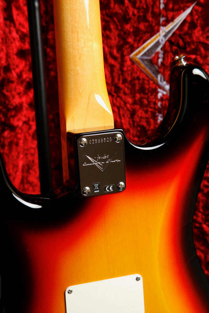 Fender Custom Shop 1960 Stratocaster NOS 3-Tone Sunburst