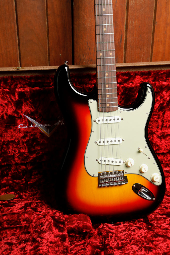 Fender Custom Shop 1960 Stratocaster NOS 3-Tone Sunburst