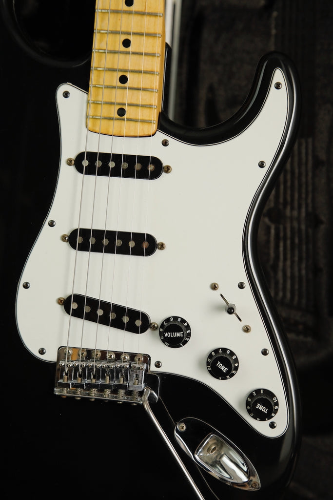 Fender International Series Stratocaster Cathay Black 1981 Vintage Guitar Pre-Owned