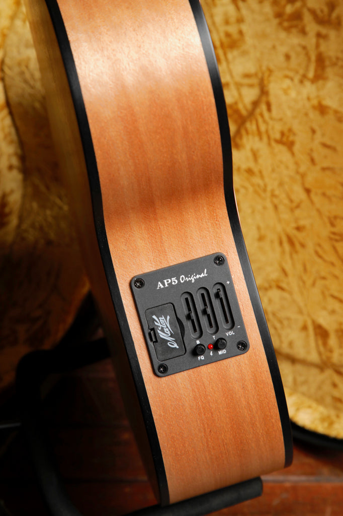 Maton EM6 Mini Maton Bunya/Maple Acoustic-Electric Guitar