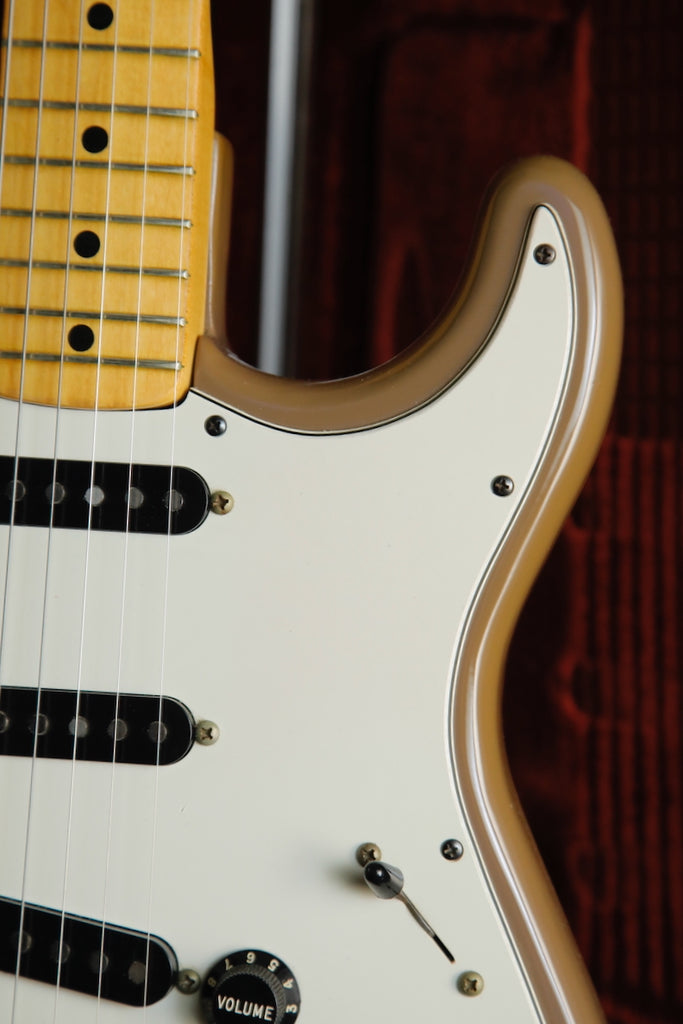 Fender International Series Stratocaster Sahara Taupe 1981 Vintage Guitar Pre-Owned