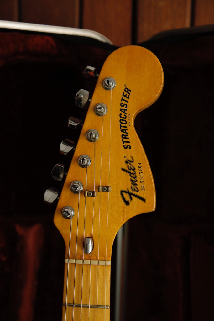 Fender International Series Stratocaster Sahara Taupe 1981 Vintage Guitar Pre-Owned