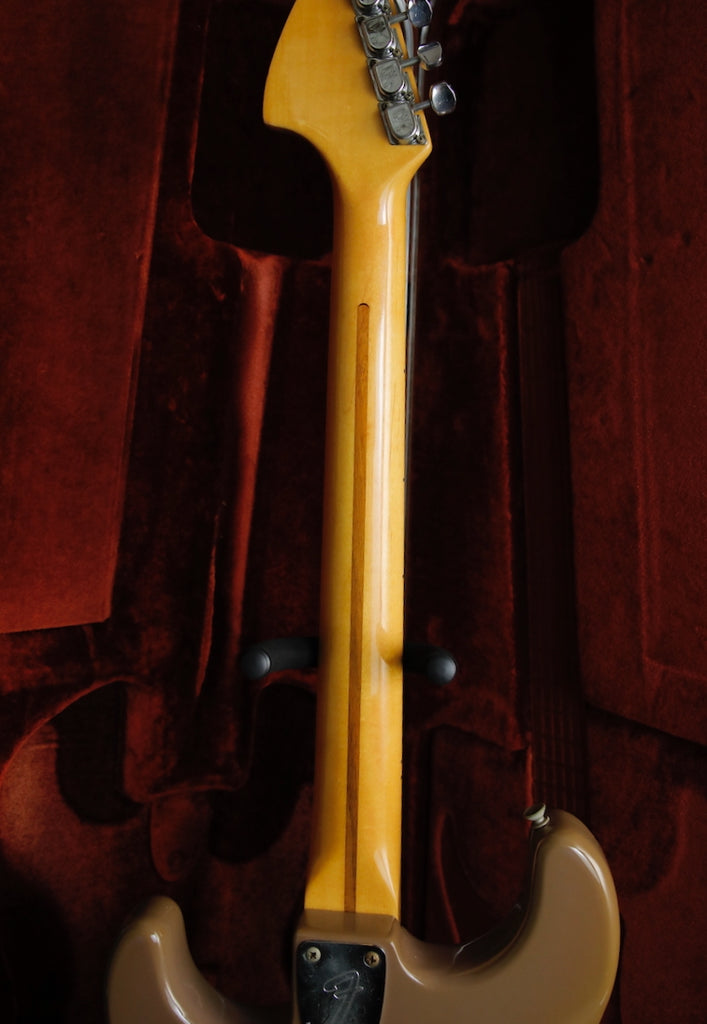 Fender International Series Stratocaster Sahara Taupe 1981 Vintage Guitar Pre-Owned