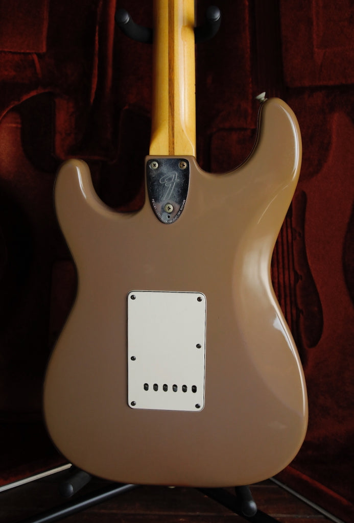 Fender International Series Stratocaster Sahara Taupe 1981 Vintage Guitar Pre-Owned