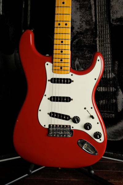 Fender International Series Stratocaster Morocco Red 1981 Vintage Guitar Pre-Owned