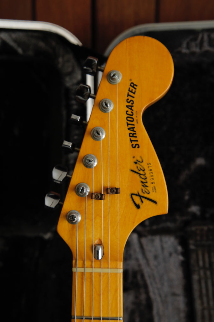 Fender International Series Stratocaster Morocco Red 1981 Vintage Guitar Pre-Owned